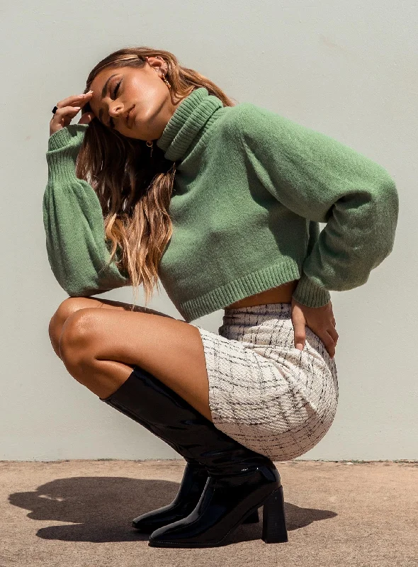 Zahara Cropped Turtleneck Sweater Green